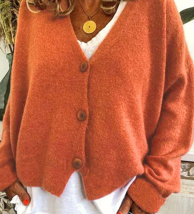 Casual and Elegant Women's Cardigan - Warm Knitwear for Everyday