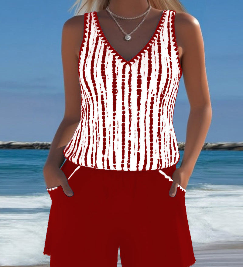 Mia | Casual Printed Two-Piece Swimsuit with V-Neck and Pockets