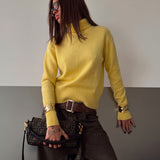 Women's Loose-Fit Solid Knit Sweater – A Casual and Comfortable Style for Every Day