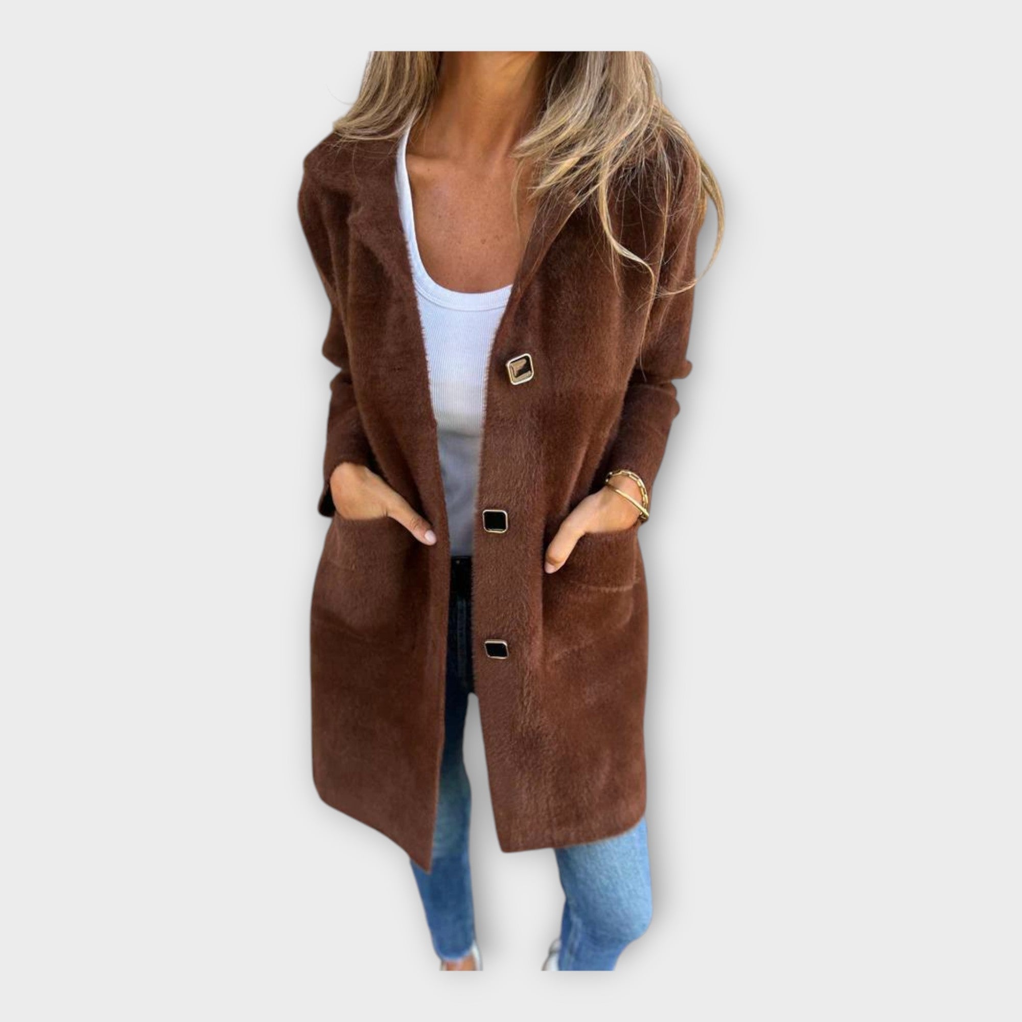 Kristiina | Elegant wool coat with closure