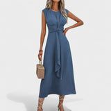 Emilia | Elegant sleeveless maxi dress with round neckline