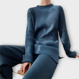Nina | Minimalist Design and Wide Cut Knitted Set