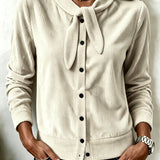 Women's button-front sweater with velvet bow - Soft and refined