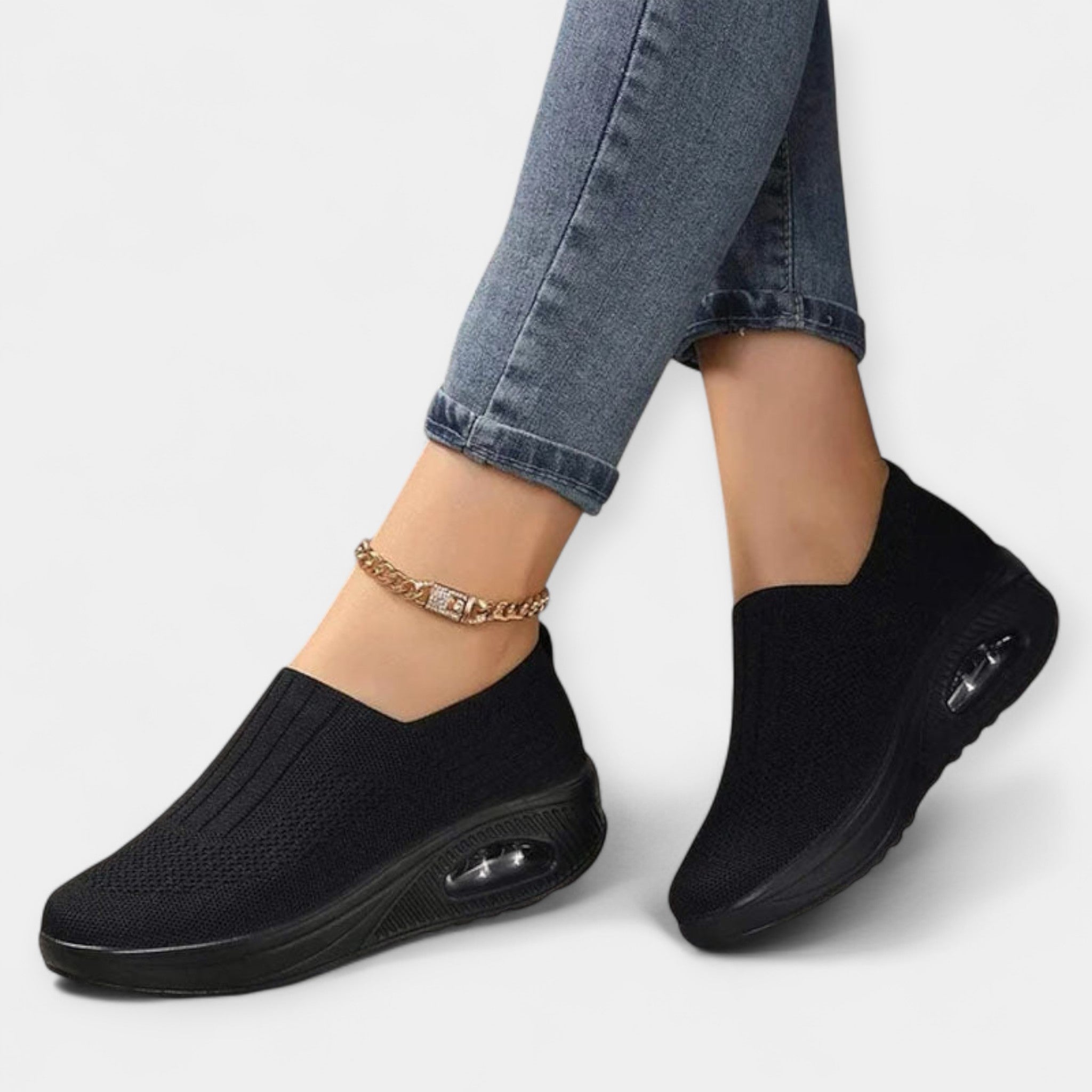 Catalina | Comfortably Worn Kings