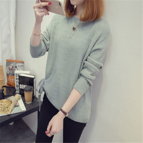 Women's oversized plus-size crew-neck sweater - Comfortable and versatile