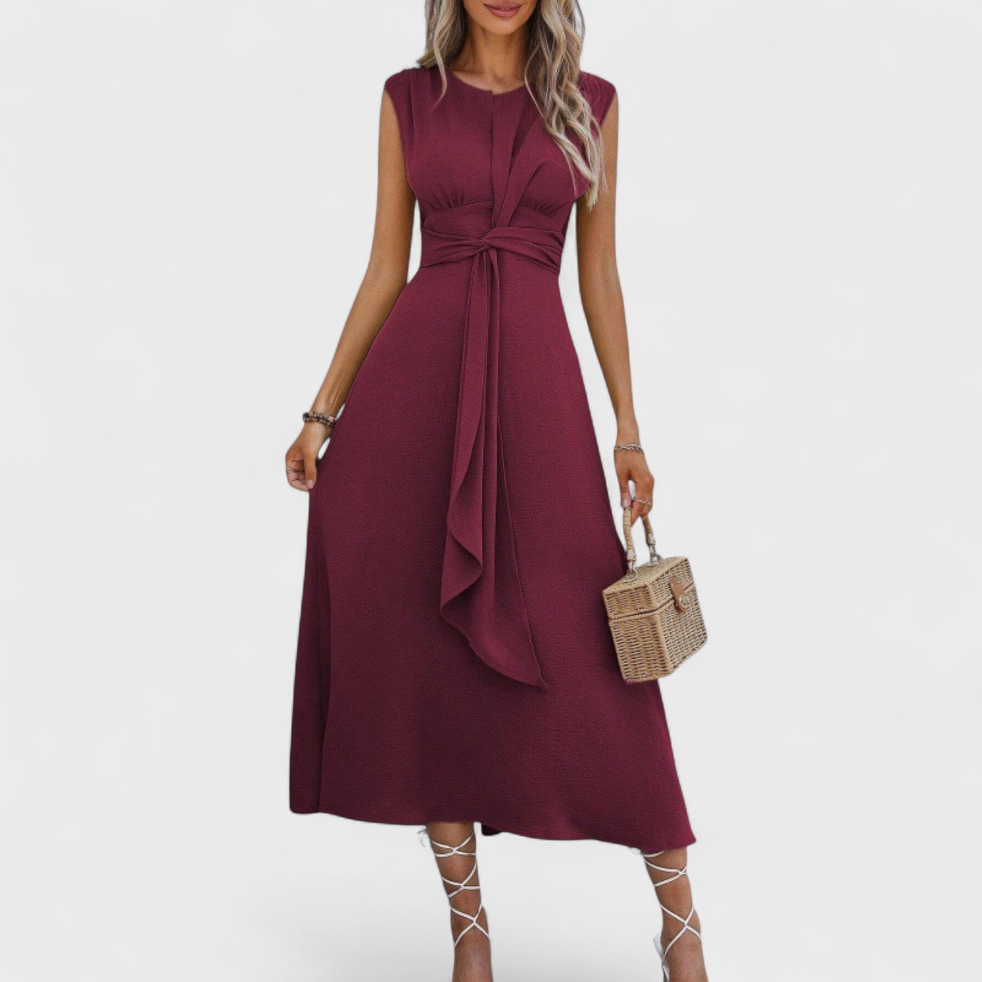 Emilia | Elegant sleeveless maxi dress with round neckline