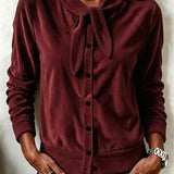 Women's button-front sweater with velvet bow - Soft and refined