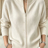 Women's zip-up crew-neck sweater - Soft and practical