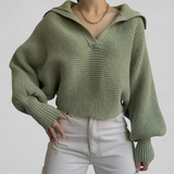 Women's loose-fit V-neck sweater - Soft and easy to wear