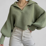 Women's loose-fit V-neck sweater - Soft and easy to wear