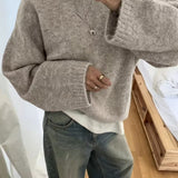 Loose-fit women's solid-colour knitted sweater – Soft and easy to wear