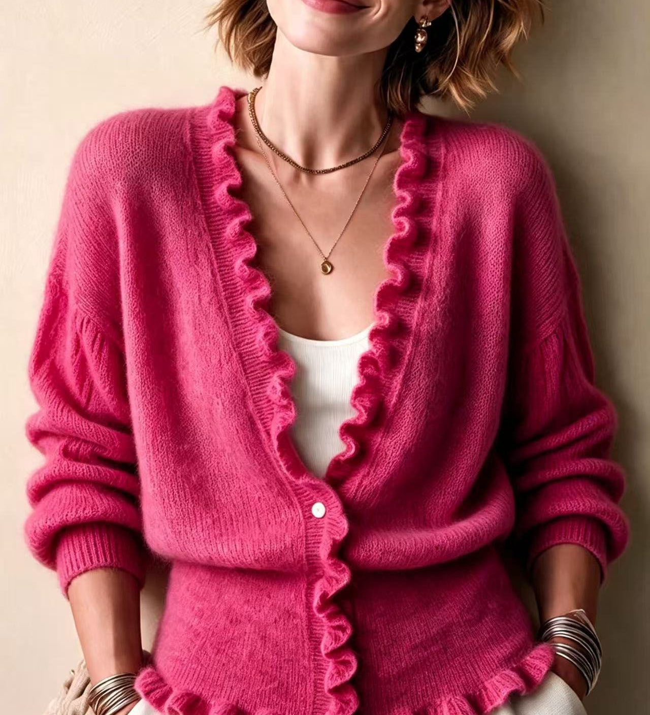 Women's cardigan with V-neck and frill hem - Soft and feminine