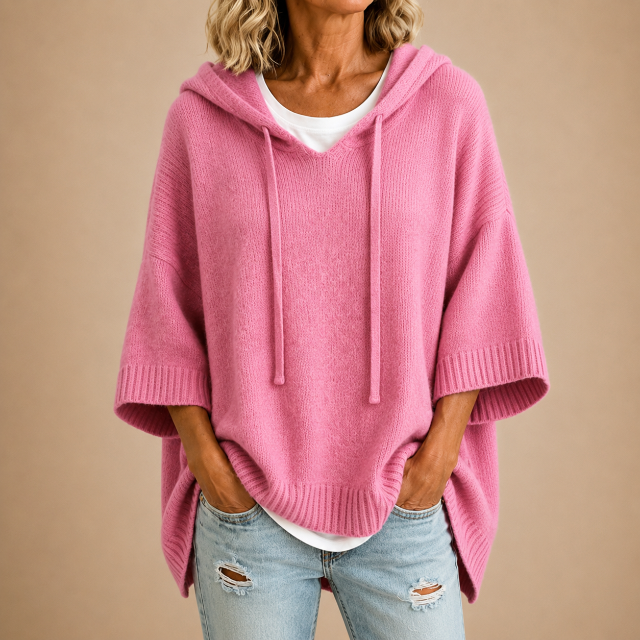 Women's hooded knit poncho - Soft and practical