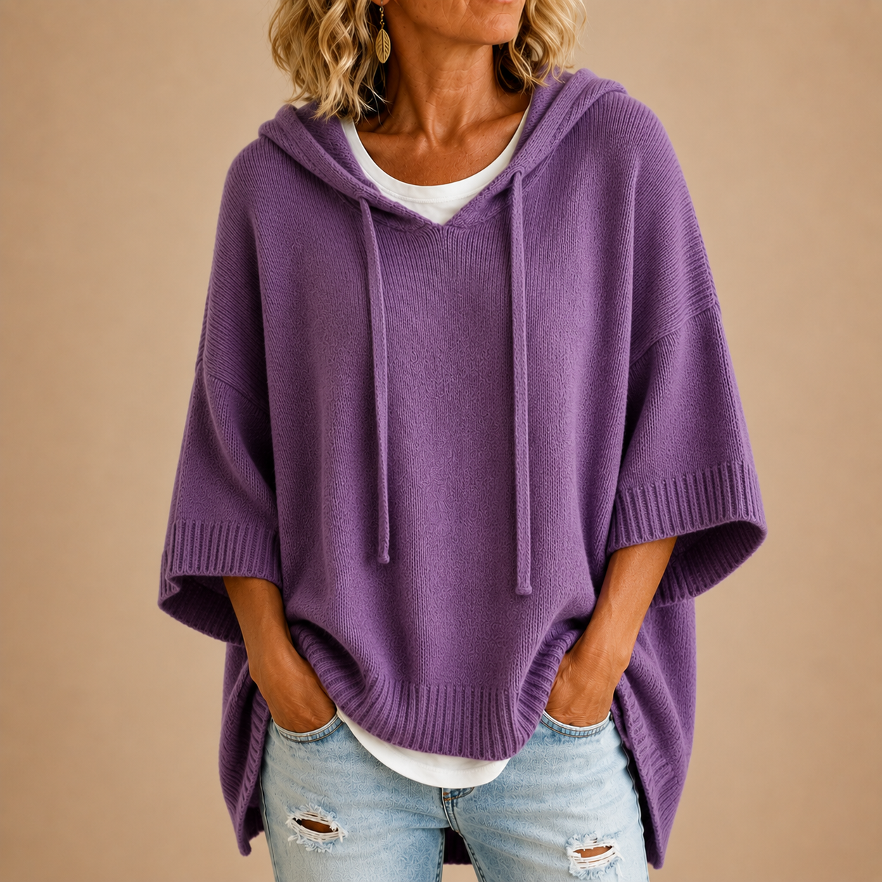 Women's hooded knit poncho - Soft and practical