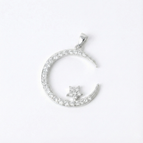 Vera | Elegant Necklace with Moon Motif