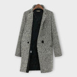 Praktis | Elegant coat with a timeless style