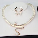 Necklace and Earrings Set with Natural Pearls