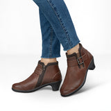 Emma | Natural warm elegant brown colour