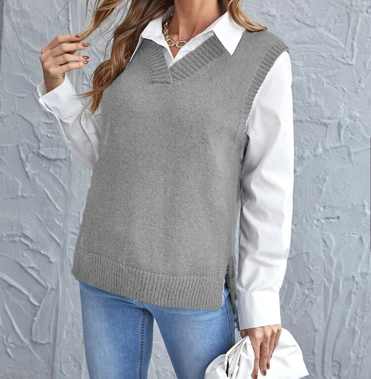 V-neck knitted vest for women – sleeveless light and soft outerwear