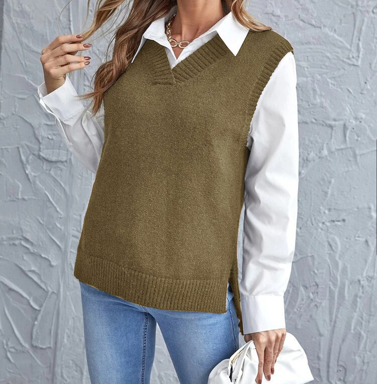 V-neck knitted vest for women – sleeveless light and soft outerwear