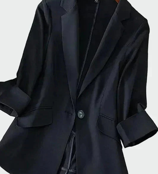Eliise | Jacket with a Modern Cut