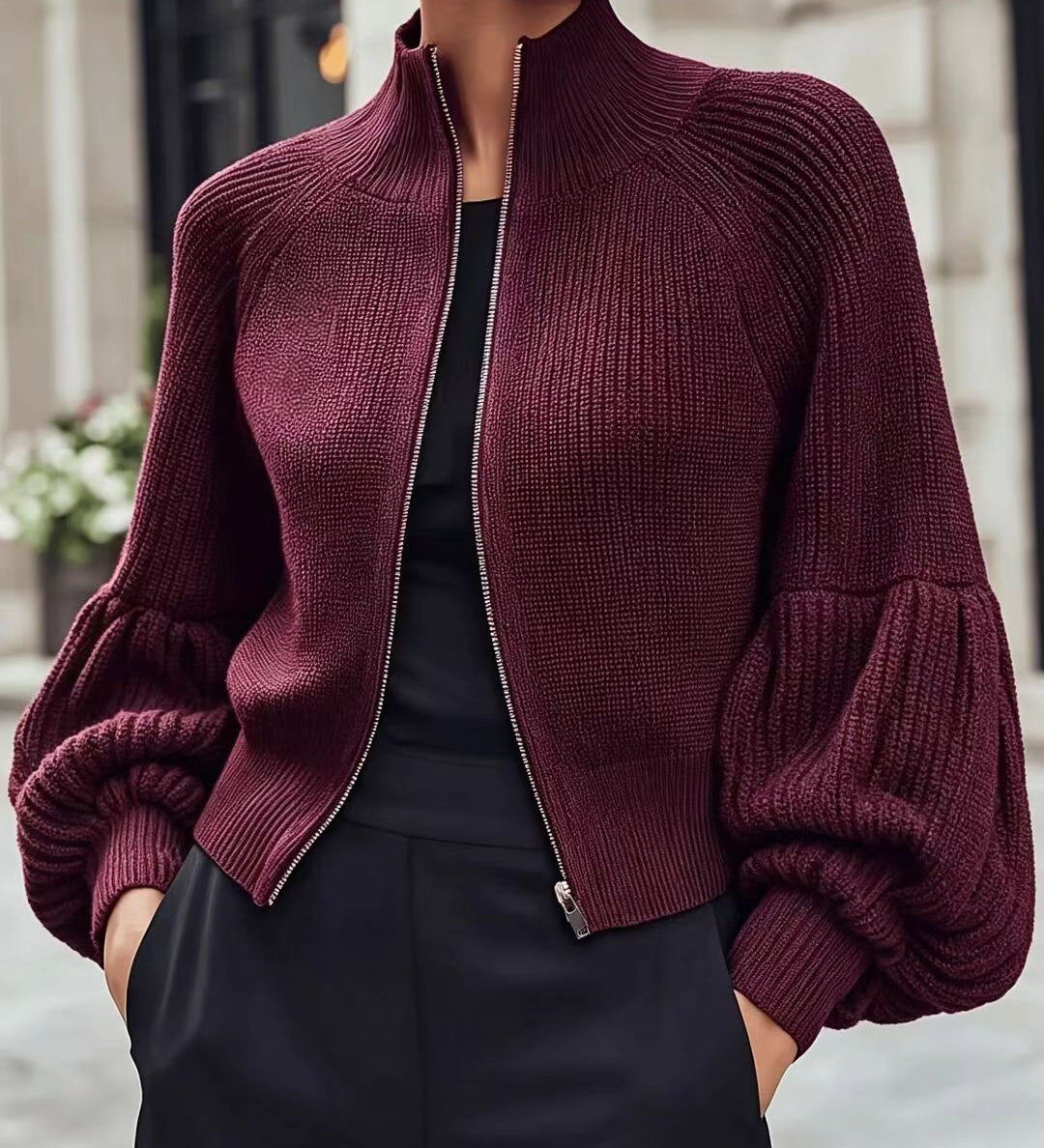 Women's fuzzy lantern-sleeve sweater - Soft and textured