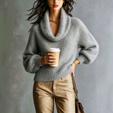 Women's turtleneck sweater with puff sleeves - Soft and trendy