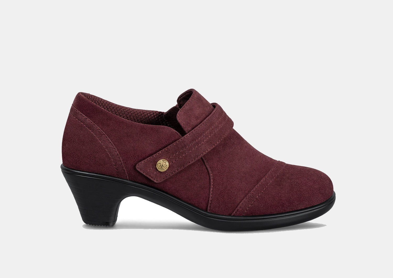 Eva | Similarly Soft Elegance in Deep Black