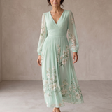 Cisella | Light Green Floral Midi Dress