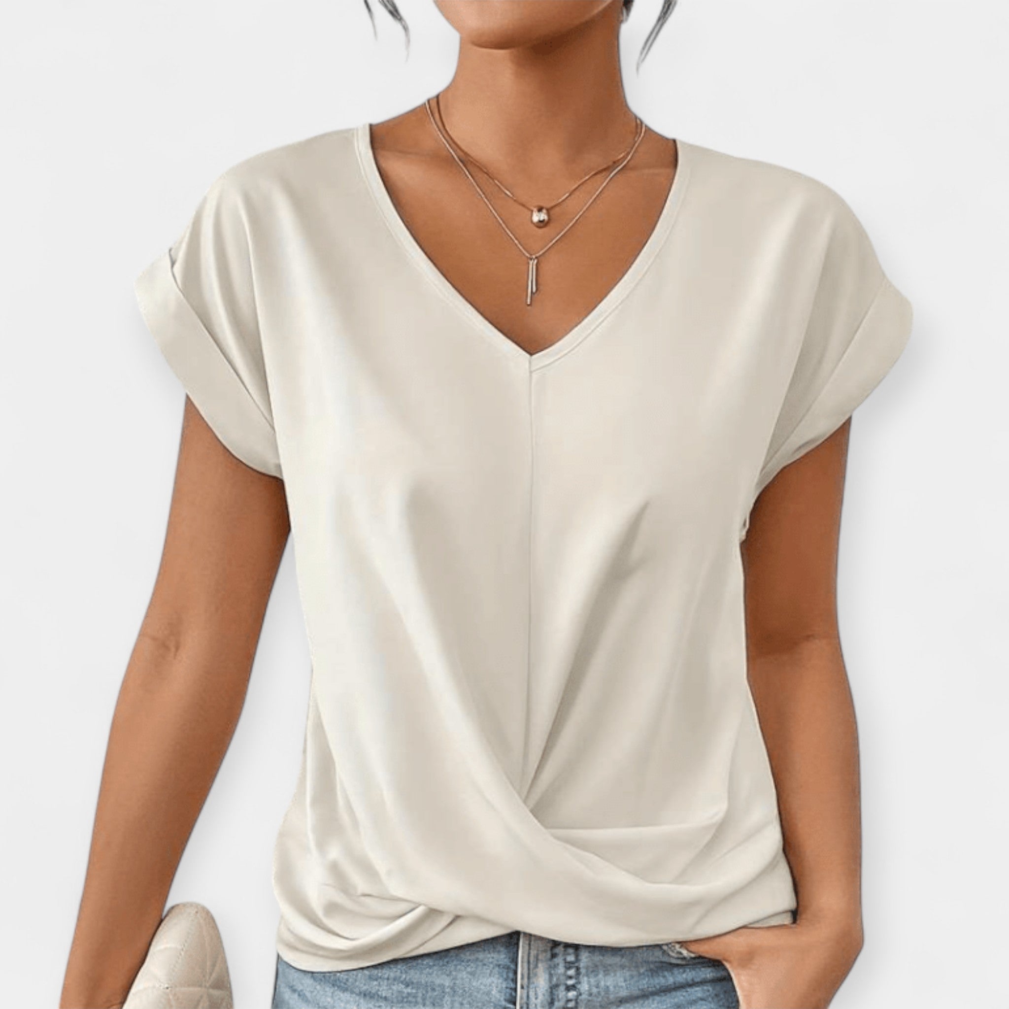 Carmen | Elegant V-Neck Plus