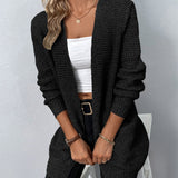 Long women's cardigan with pockets - Elegant and practical