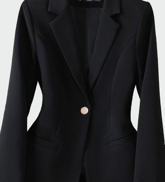 Laura | Stylish and Elegant Cut Jacket